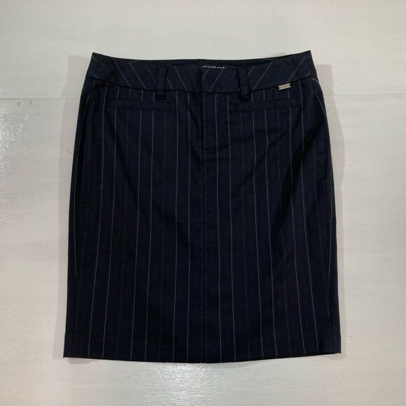 Guess Skirt Women's Size 27 Black Pinstripe Mini Pencil Straight Office Work - Picture 2 of 9
